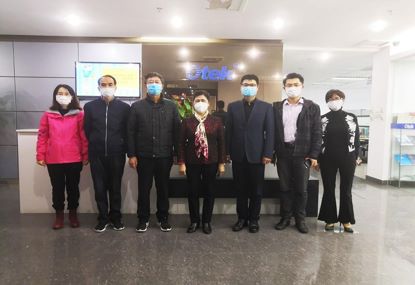 乐山市人大常委会副主任刘绍清一行莅临0638太阳集团官网光电视察领导疫情防控和复工复产工作